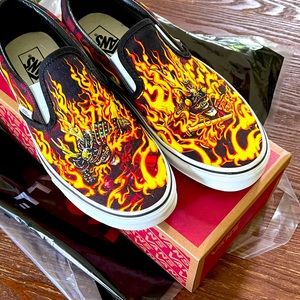 SAMURAI RISING CLASSIC SLIP-ON VANS ☠️ ♥️ ⚔️